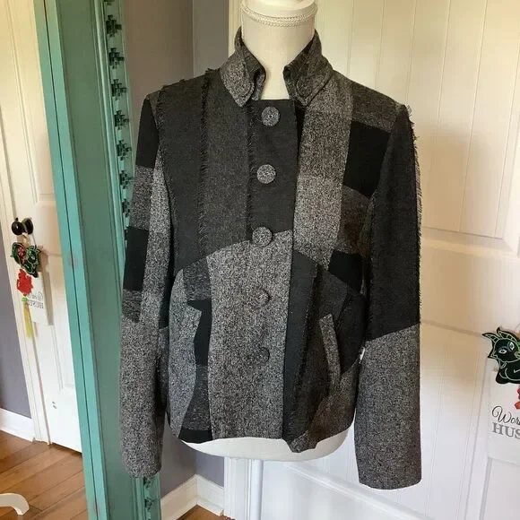 ColdWater Creek Black & Gray Patchwork Jacket 🐱👤🤍🖤 - Picture 1 of 8